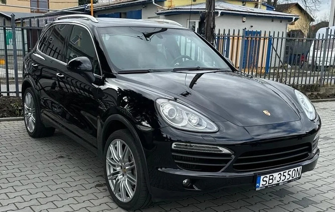 Porsche Cayenne cena 144000 przebieg: 211600, rok produkcji 2014 z Biała małe 106